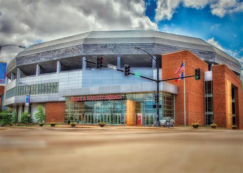 Wells fargo arena iowa - Wells Fargo Arena is a multi-purpose arena in downtown Des Moines, Iowa, United States. Part of the Iowa Events Center, the arena opened on July 12, 2005, at a cost of $117 million. Named for title sponsor Wells Fargo, the arena replaced the aging Community Choice Credit Union Convention Center as …
